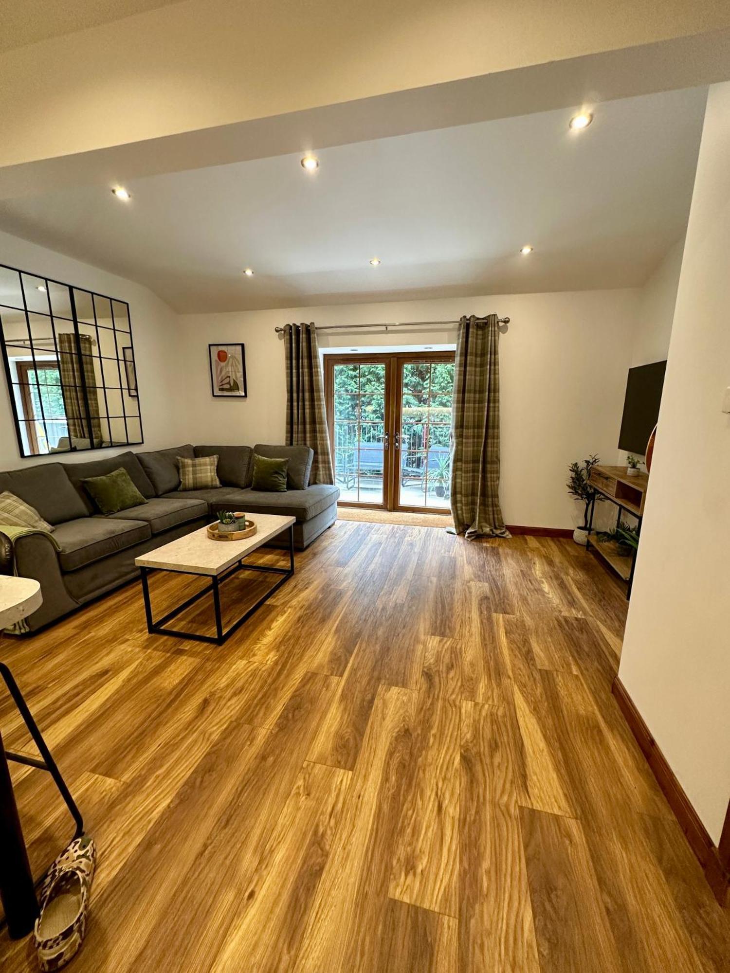 4 Sheraton Apartments Fort William Eksteriør billede